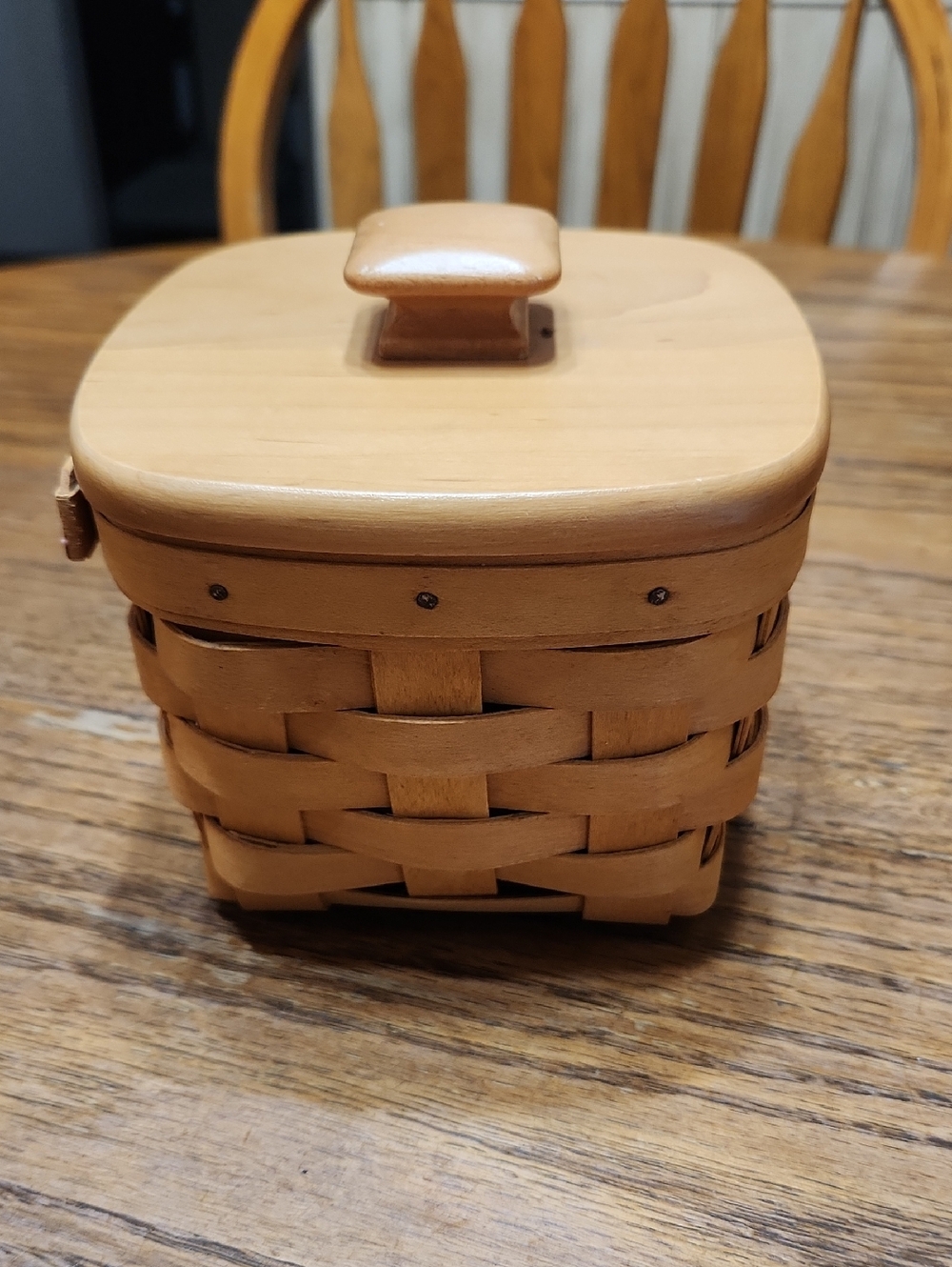 Longaberger Teaspoon Basket With Lid 2000